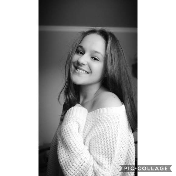 Meet your Posher, Jade - Picture 1 of 1